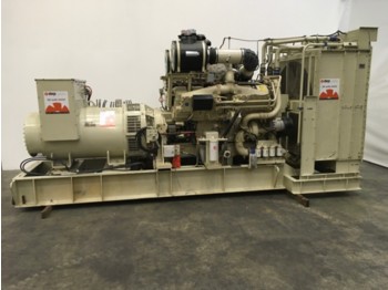Cummins KTA38 - Elektrisk generator