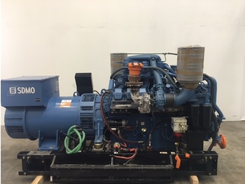 MTU 12V2000 engine - Elektrisk generator