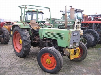 Traktor Fendt 104: bilde 1