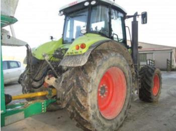 CLAAS AXIOB 820 CB - Traktor