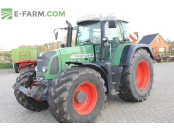 Fendt 820 VARIO - Traktor