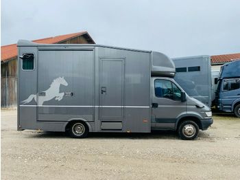 Dyretransport lastebil Iveco Pferdetransporter: bilde 1