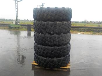  Michelin 415/80R685TR Tyres to suit Telehandler (5 of) - Dekk
