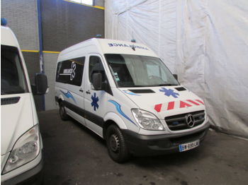 MERCEDES-BENZ Sprinter 315 - Ambulanse